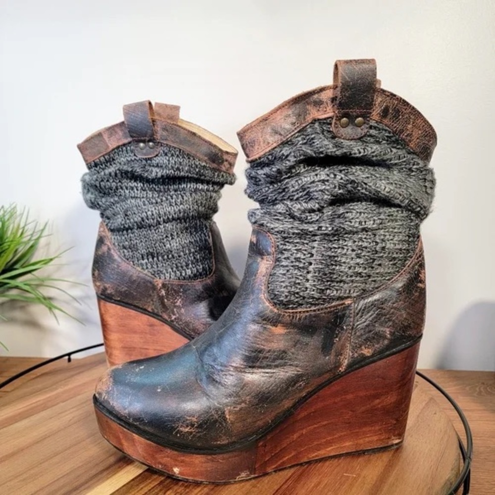 BED STU | Burges wooden wedge sweater boots